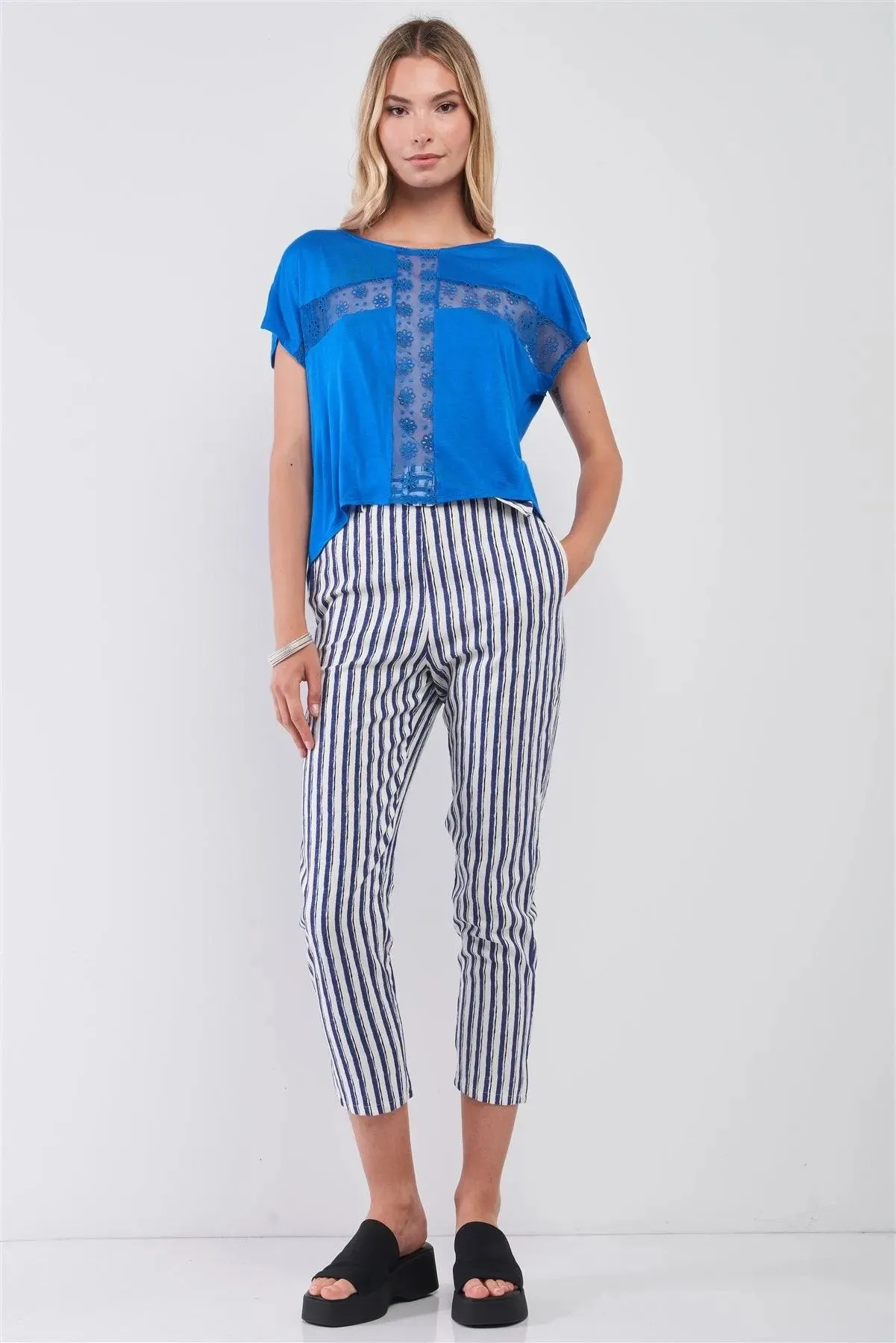 Blue Boat Neck Cut-In Floral Embroidery Top /1-2-2-1