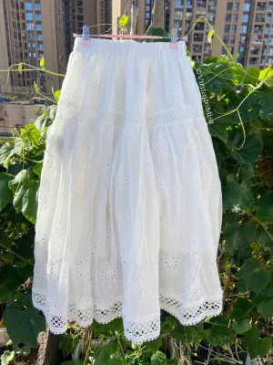 Elegant Lace Hollow Skirt Retro Pleated Hem