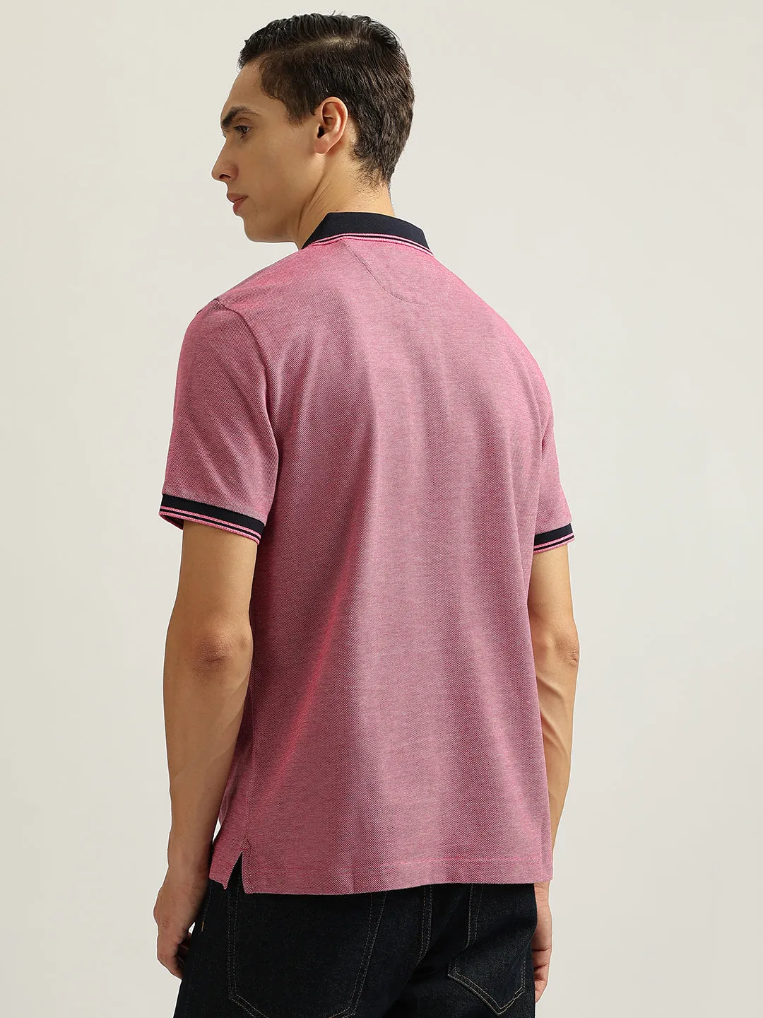 Gant Men Pink Solid Collared Short Sleeves Polo T-Shirt