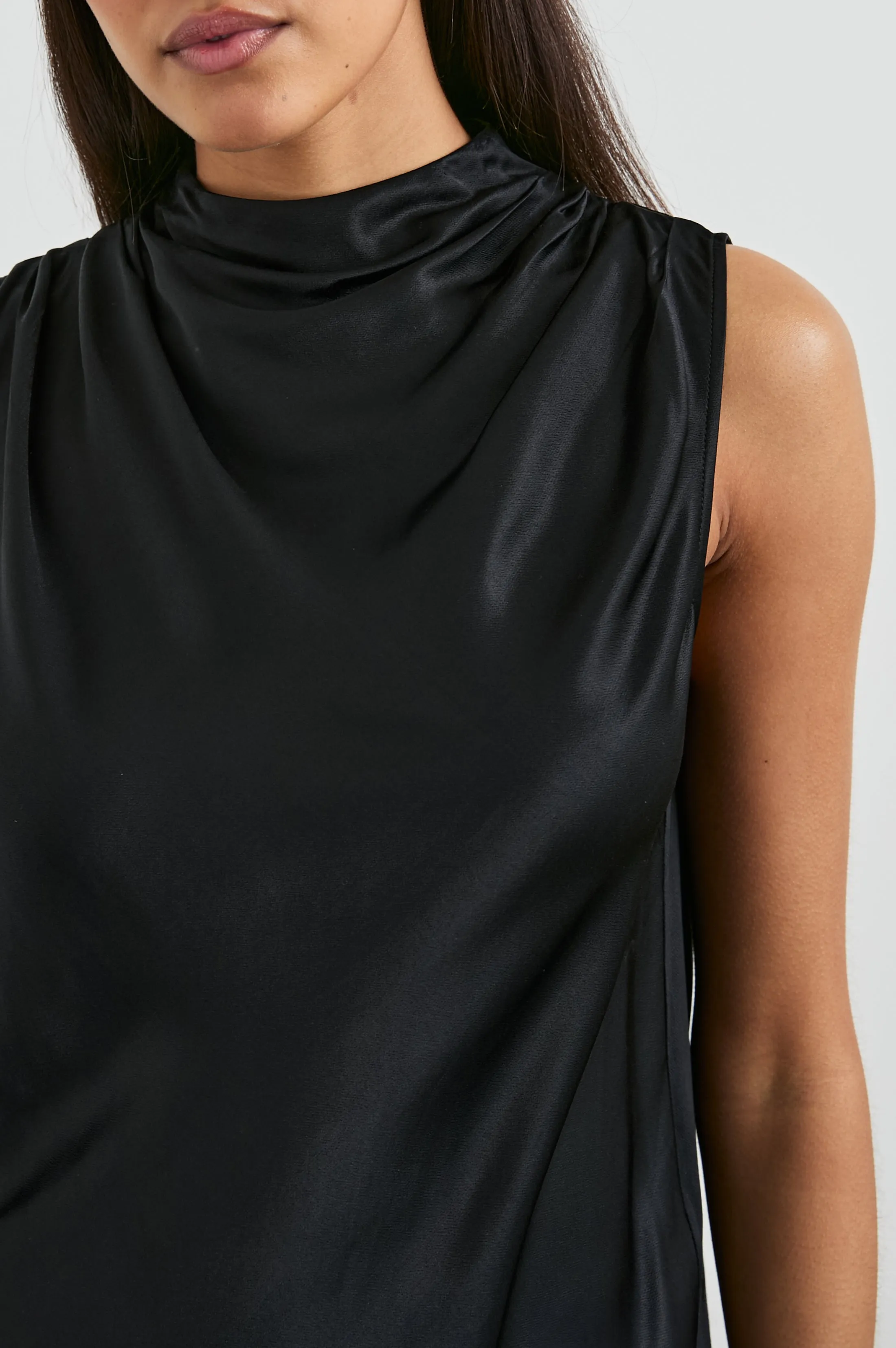 KALEEN TOP - BLACK