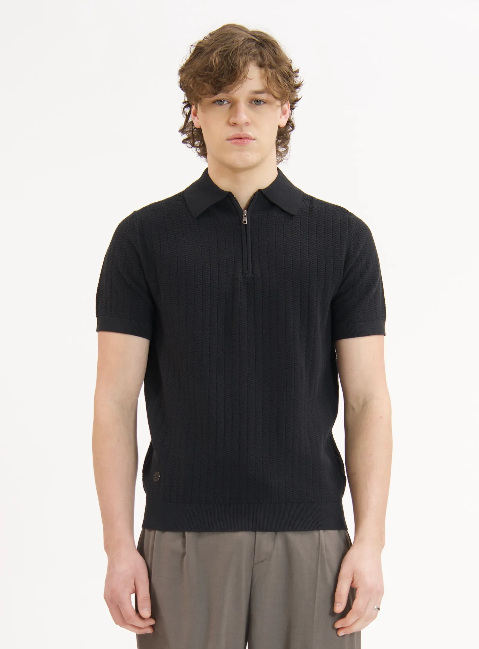NILO | Textured Cotton Blend Knit Polo || NILO | Polo En Maille Avec Mélange De Coton Texturé