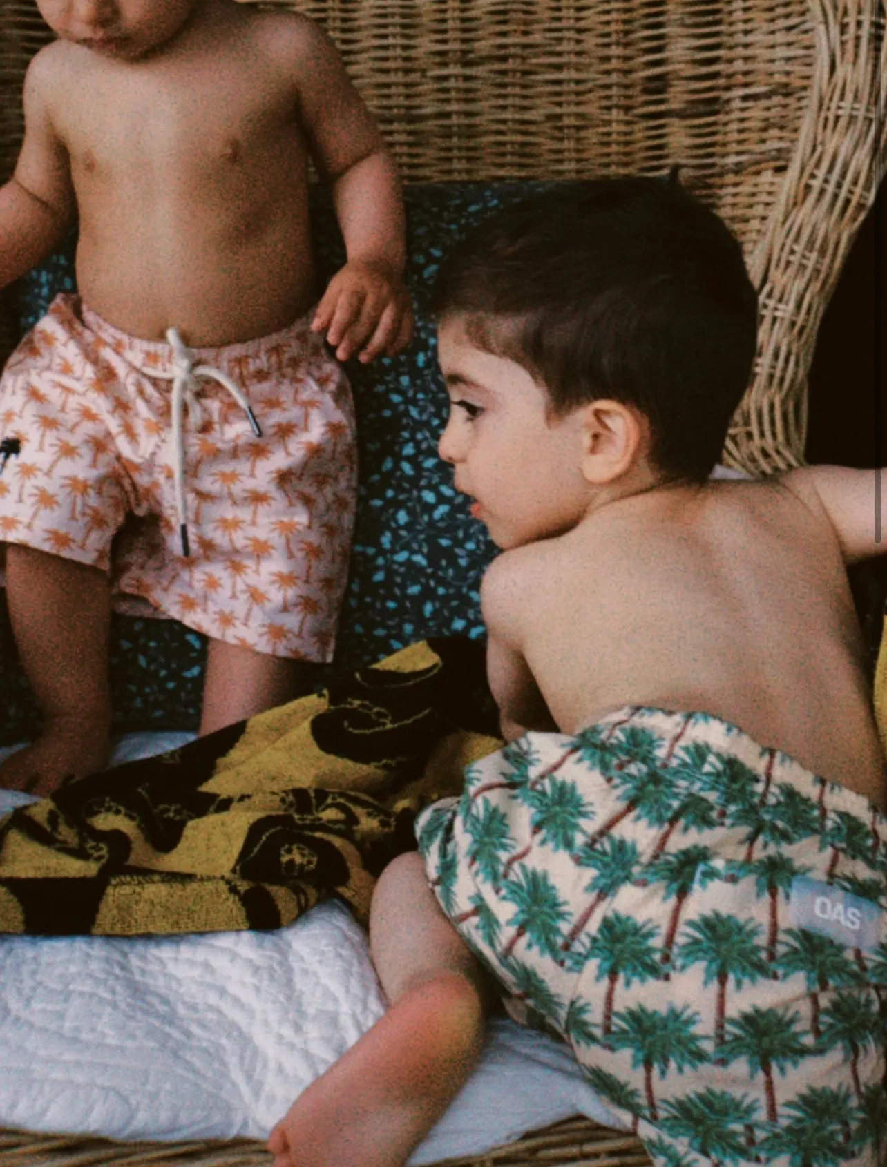 OAS RIVIERA swimshorts